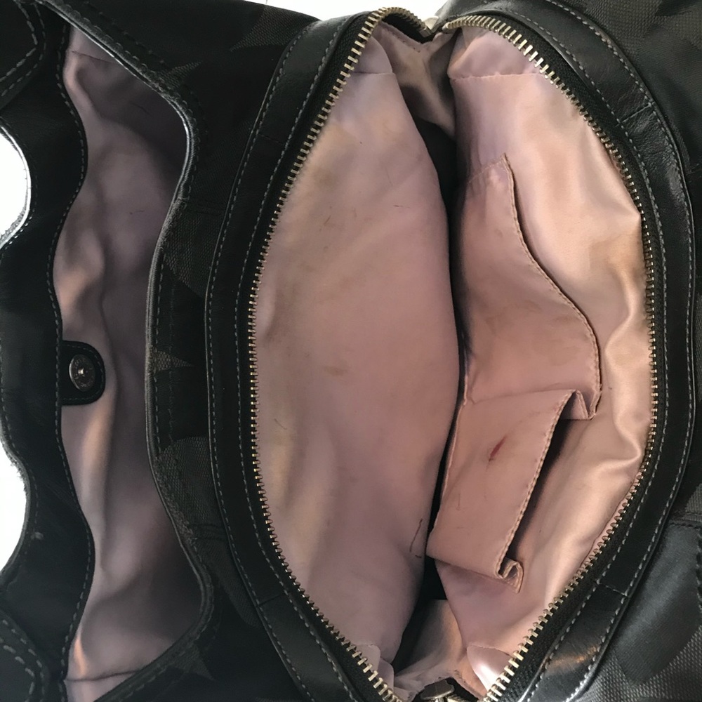 Coach purse - Picture 4 of 4